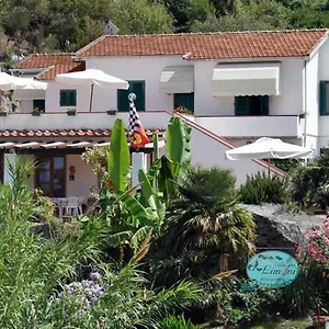  Bed & Breakfast Dei Limoni Italia